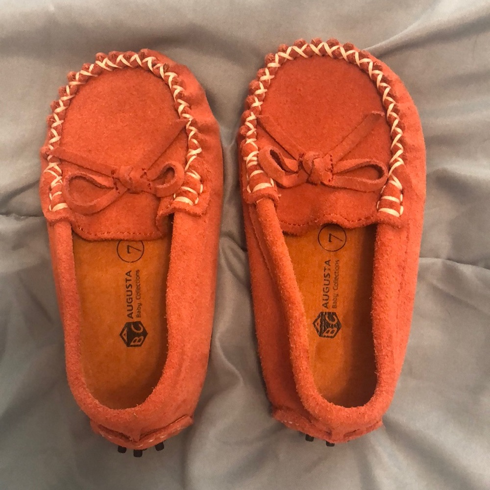 Augusta moccasins